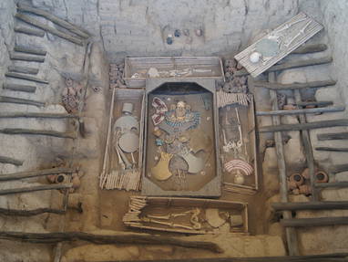 CO_PE_Chiclayo_museum_sipan_Chi.museo.Sipan.H.R.002