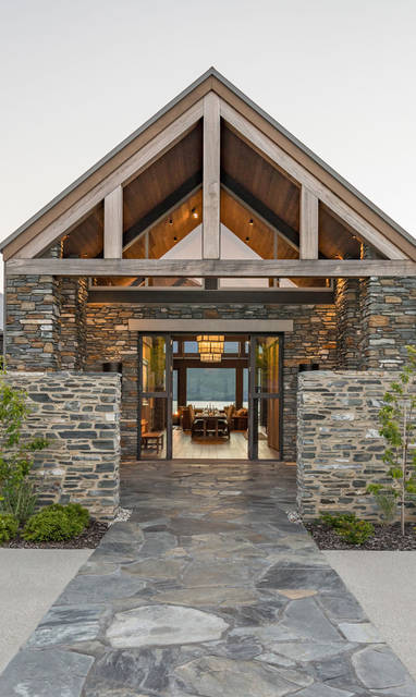 NZ_Glenorchy_Villa_Welcome