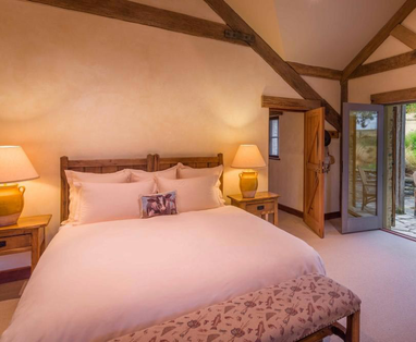 NZ_Glenorchy_Owners-Residence-House-Bedroom