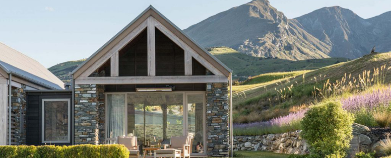 NZ_Glenorchy_Blanket-Bay-Villa-5-1024x683