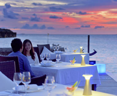 Lily_Beach_Fine_Dining_2