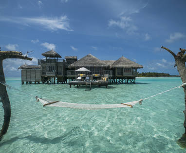 Gili_Lankanfushi_-_GLM_Crusoe_Residence_Exterior_View_from_Hammock