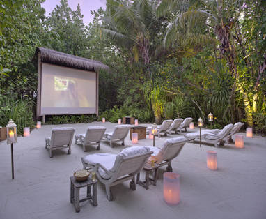 Gili_Lankanfushi_-_GLM_Jungle_Cinema