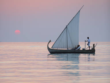 Gili_Lankanfushi_-_GLM_Sunset_Sailing