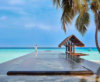 OO_ReethiRah_LapPool_2_LR