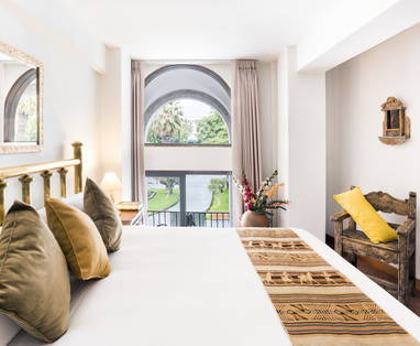 PE_Hotel_Katari_at_Plaza_de_Armas_Arequipa_Habitación_Presidencial_3er__piso