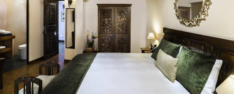 PE_Hotel_Katari_at_Plaza_de_Armas_Arequipa_slaapkamer_habitacion