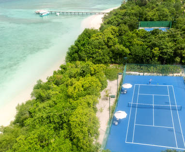 Cheval_Blanc_-_Tennis