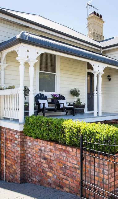 NZ_New_Plymouth_Hosking_House4