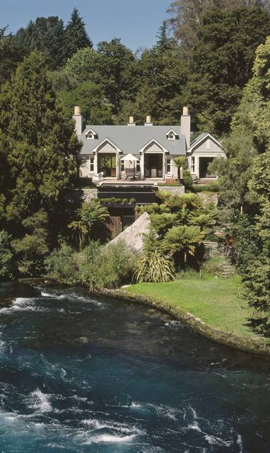 NZ_Taupo_Huka_Lodge_Tucked_Away_And_Totally_Private_41095