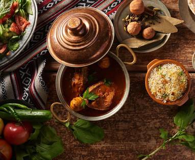 Large-04.4_Fish_Saloona