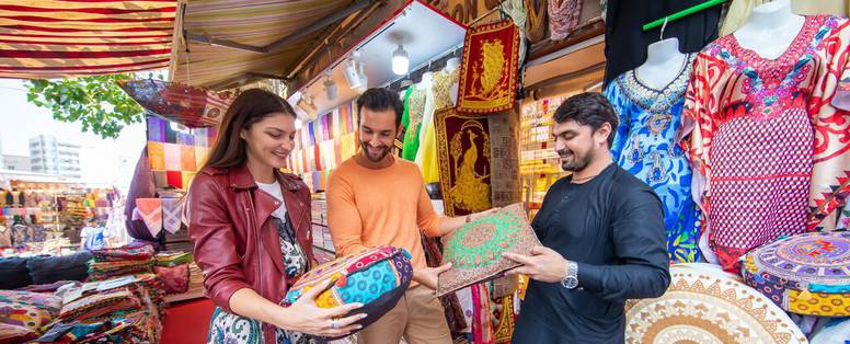 Large-Dubai_Textile_Souk_2019_2