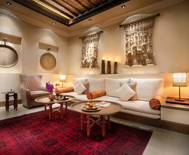 The_Chedi_-Amenities-Bathtub_Ceremony_1_(23)