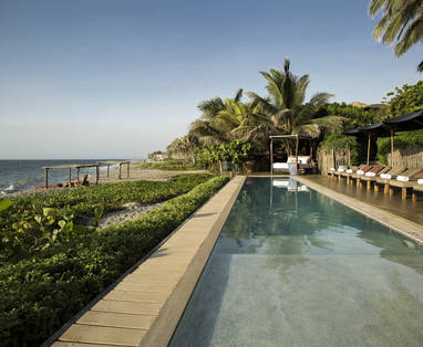 PE_hotel_kichic_zwembad_bij_strand_357A5887_kopie