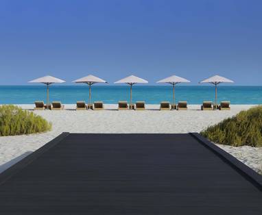 Park_Hyatt_AUH_Hero_Shot-min