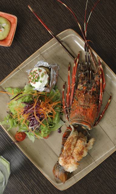 PE_Chiclayo_Casa_Andina_Select_restaurant_eten_la-plaza-bar--grill_48046041178_o