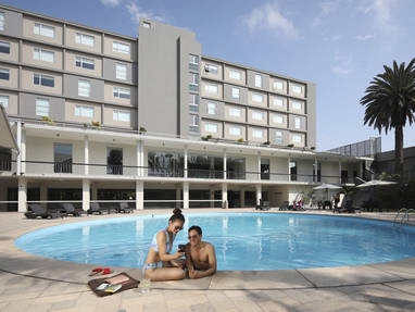 PE_Chiclayo_Casa_Andina_Select_zwembad_buiten_piscina_48046054673_o