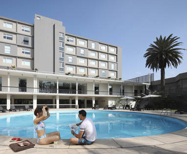 PE_Chiclayo_Casa_Andina_select_zwembad_3000X2000_casaandinaselectchiclayohotelconpiscinaubicacioncentrica