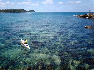 CM_sihanoukville_six_senses_krabey_island__surfen_Surf_ski1__8306-A4_