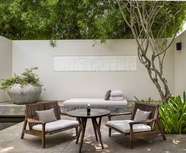 CM_Siem_Reap_Amansara_suite_terras_Amansara__Cambodia_-_Courtyard_Suite_High_Res_6609