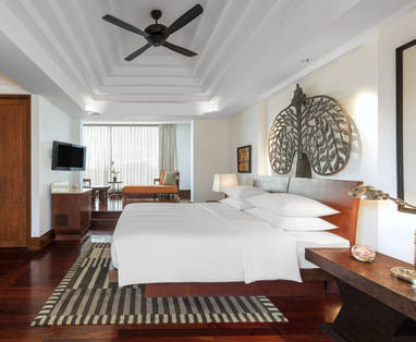 CM_Siem_Reap_Park_Hyatt_suite_slaapkamer_Park-Hyatt-Siem-Reap-Rooftop-Garden-Suite-Bedroom