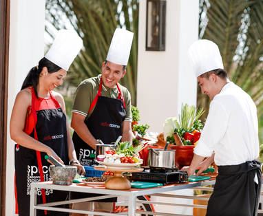 AABS_SpiceSpoons_Couple_With_Chef_01_G_A_H