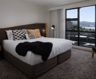 NZ_QT_Wellington_Harbour_View_Room