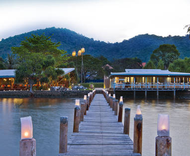 CM_Knai_Bang_Chatt_pier_water_SC__5