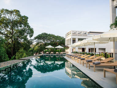 CM_Treeline_Hotel_Siem_Reap_zwembad_buiten_Copy_of_Treeline_Pool_005