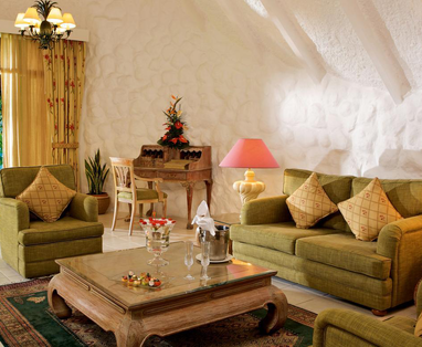 MU_La_Pirogue_Senior_Suite_Pavilion_2