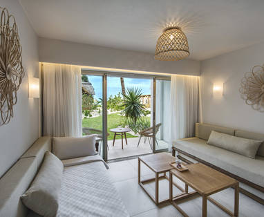 MU_Preskil_Island_Resort_Deluxe_Family_Room