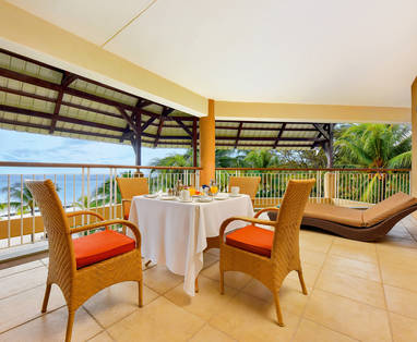 MU_Victoria_Beachcomber_Senior_Suite