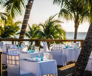 MU_Victoria_Beachcomber__La_Terrasse