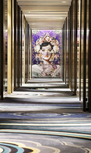 mctwh-art-pieces-6424-ver-clsc