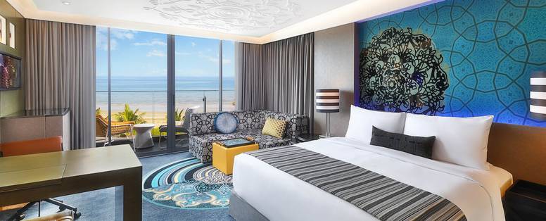 mctwh-king-guestroom-1905-hor-clsc