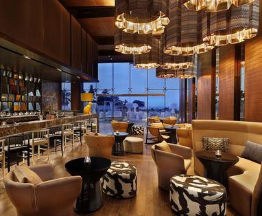 mctwh-living-room-6417-hor-clsc