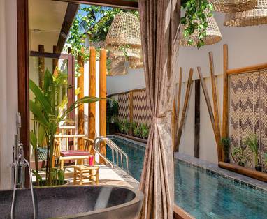 CM_Heritage_Suites_Hotel_Siem_Reap_website_slide-colonial-suite-private-pool02-1