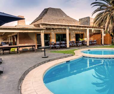 PE_CO_Empedrada_lodge_zwembad_B3-scaled