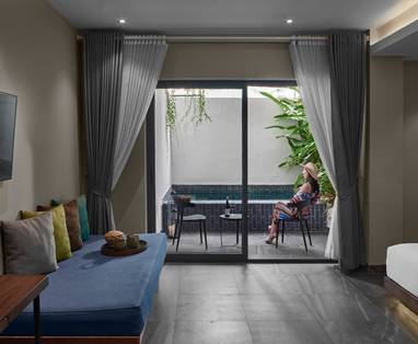 CM_Baitong_Urban_Resort_slaapkamer_jacuzzi_(2)