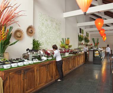 CM_The_Plantation_urban_Resort_restaurant_ontbijt_buffet-breakfast