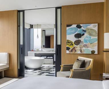 CM_Rosewood_Phnom_Penh_signature_suite_235616082