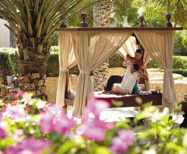 3._CHI__The_Spa_-_Outdoor_Thai_Massage