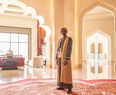 4._Al_Bandar_-Doorman
