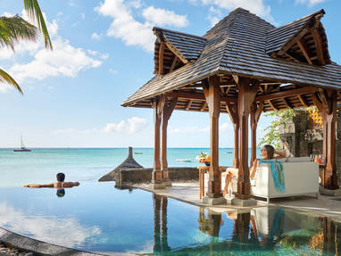 MU_Royal_Palm_Beachcomber_royal_suite