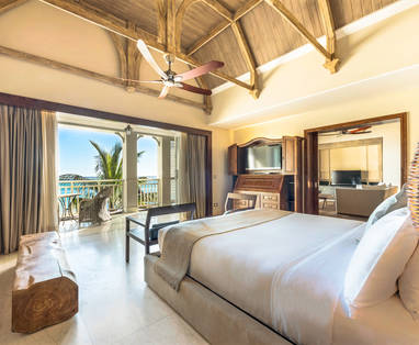 MU_St._Regis_Mauritius_Beachfront_St._Regis_Grand_Suite