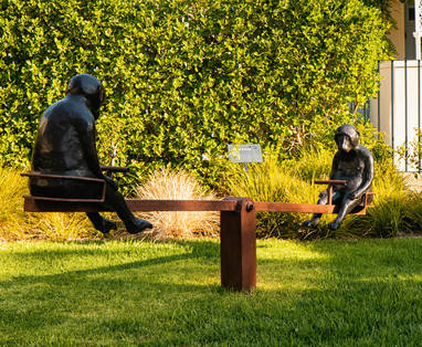 ZA_LQF_-_Monkey_Business_-_Wilma_Cruise_(01)