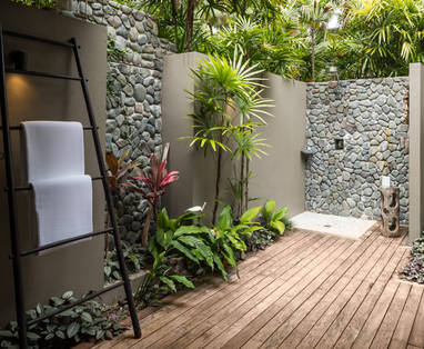 6._One_Bedroom_Sunset_Villa_(Outdoor_Bathroom)