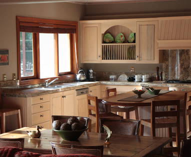 NZ_Rotorua_TreetopsLodge_Owner's_retreat_2