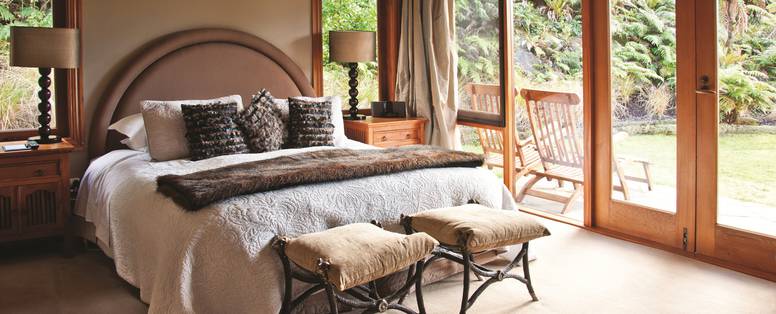 NZ_Rotorua_Treetops_Lodge_Room