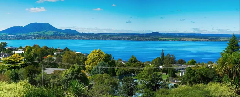 NZ_Taupo_Tauhara_Sunrise_Lodge_View_2